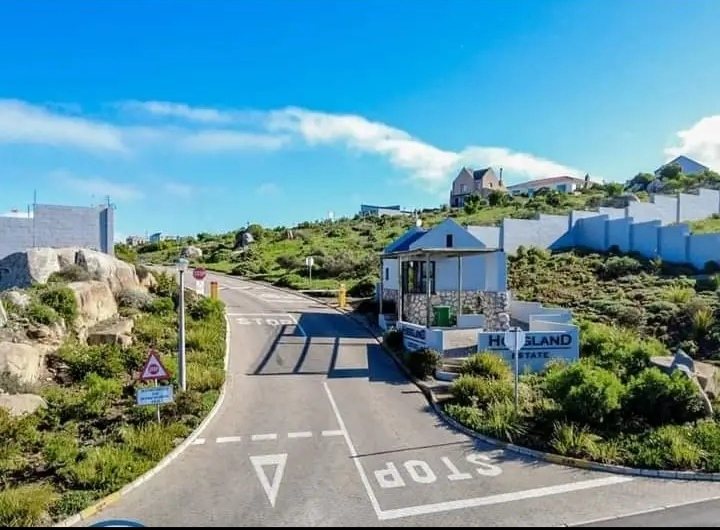 Commercial Property for Sale in Hoogland Western Cape